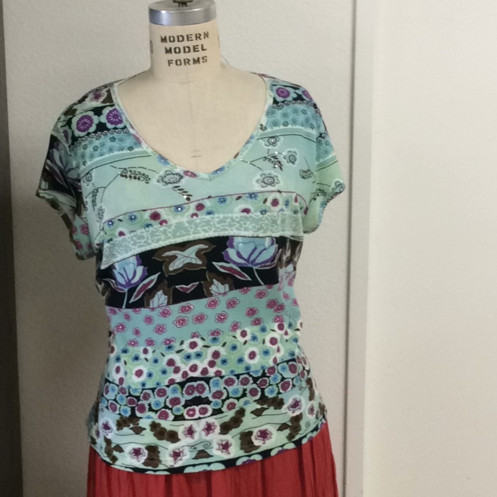 OLE EMBELLISHED  CASUAL T-SHIRT XL SIZE BLACK KIWI